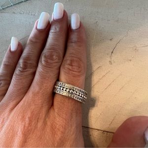Silver pandora ring size 62